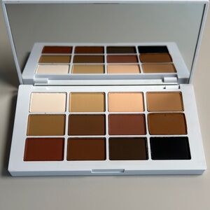 Makeup By Mario - Master Mattes Eyeshadow Palette *NEW* no box
